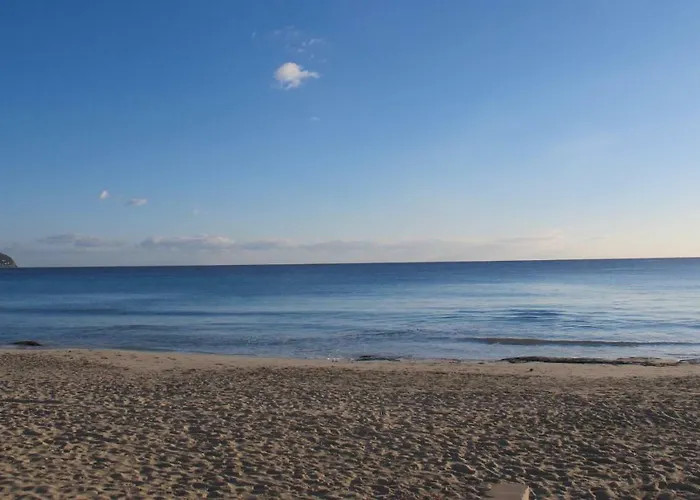 Sa Maniga 6 O Stephanie קאלה מילור